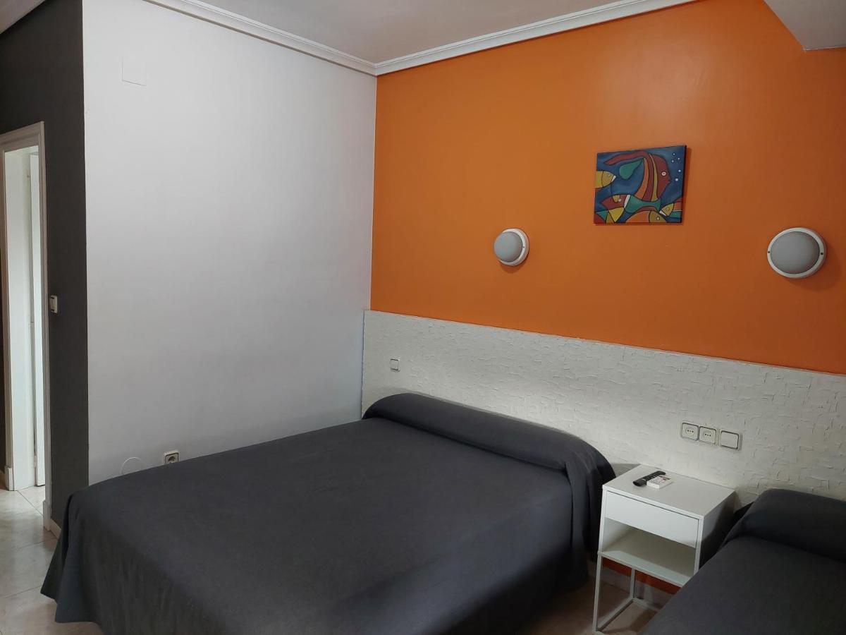 Cervantes Hotel *
