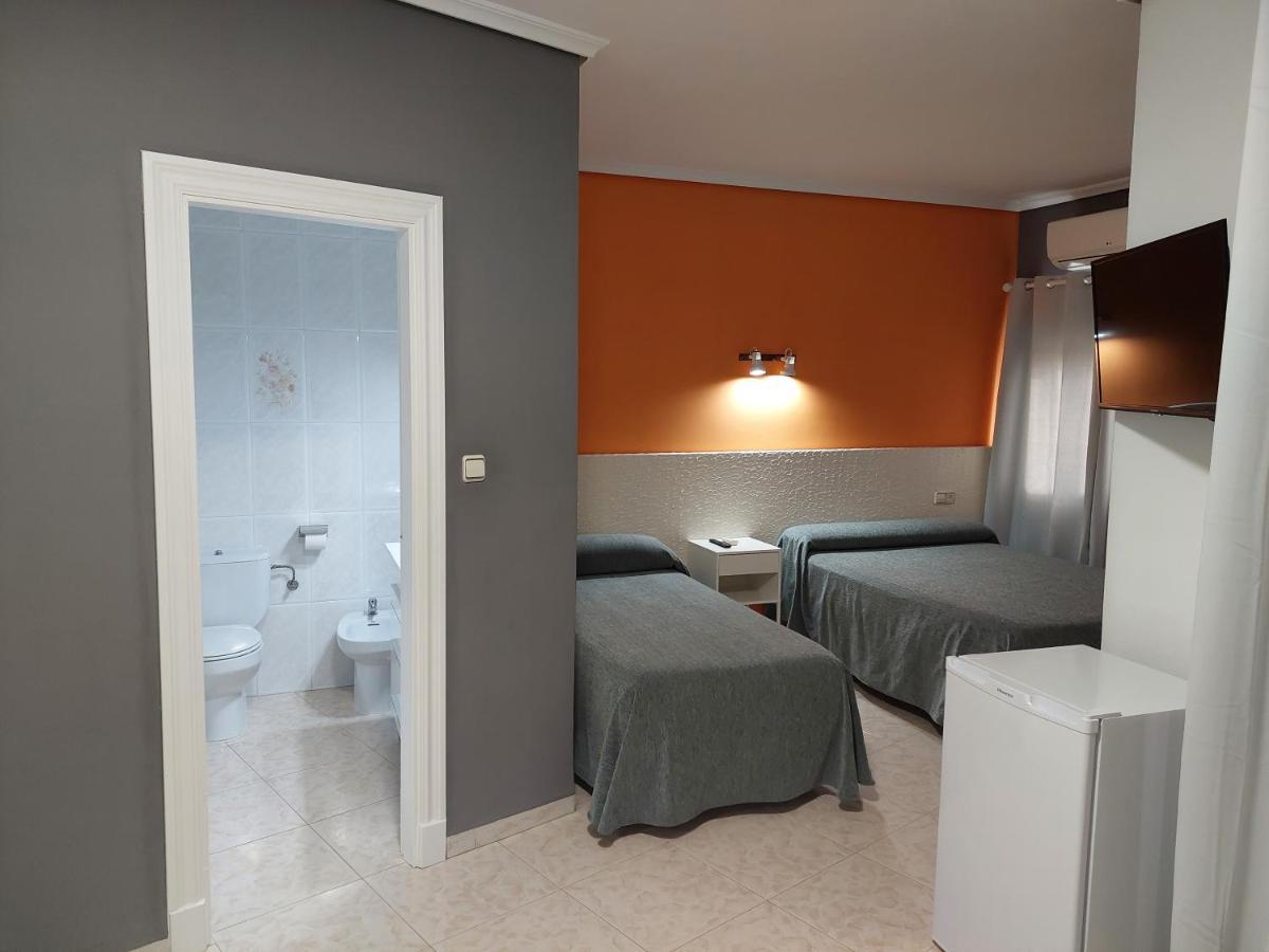 Cervantes Hotel Mahora